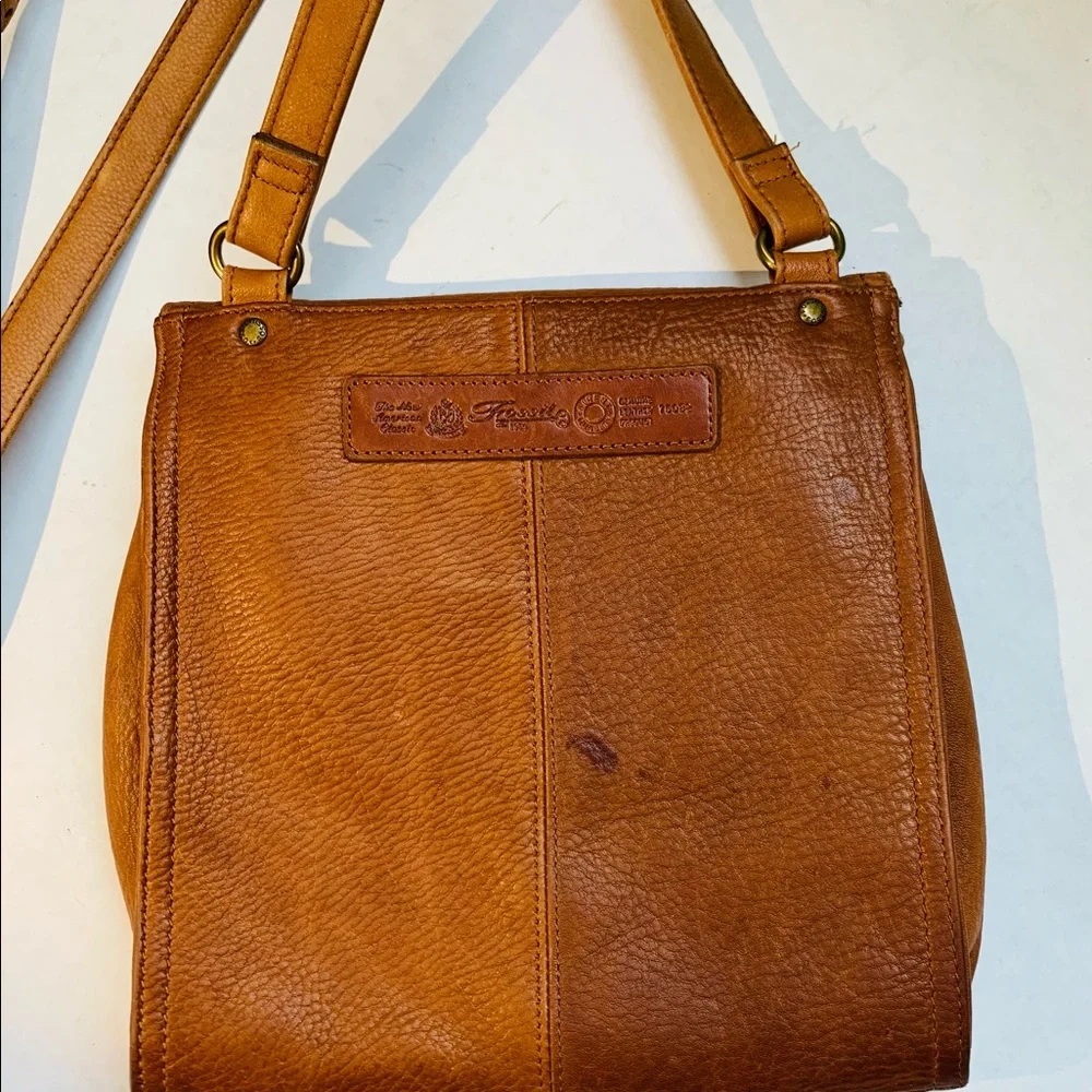Fossil Tan Leather Crossbody Bag with Key Charm